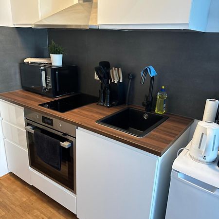וירצבורג Moderne Ferienwohnung Mit Terrasse מראה חיצוני תמונה